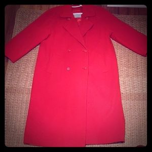 VINTAGE AQUASCUTUM OF LONDON CANADA RED